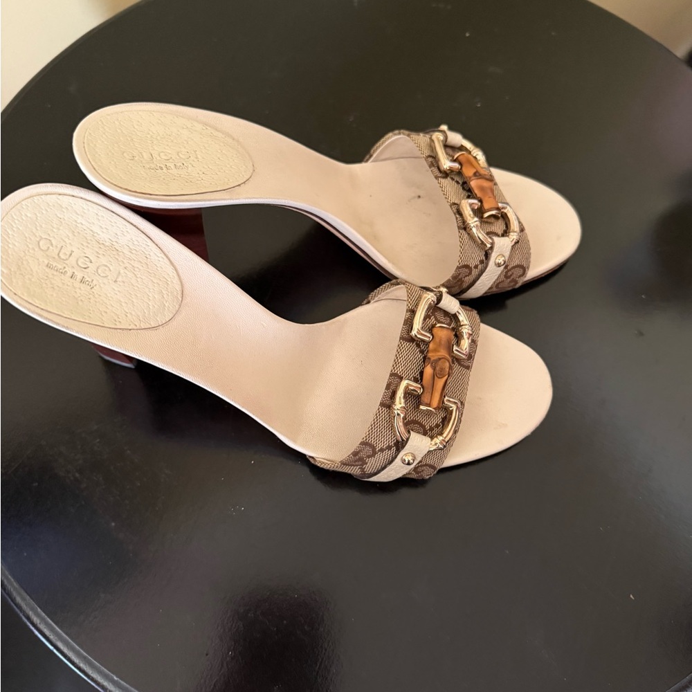 Gucci White & Beige GG Canvas Horsebit Slide Mules - Picture 4 of 5